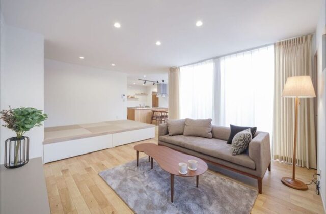 みやま高田モデルハウス「中庭のあるカフェのような落ち着く平屋」(みやま市) - リブワーク - リビング