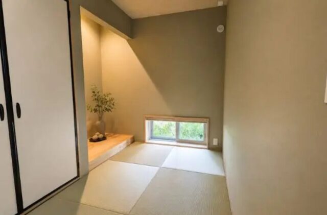 レッドシダーの温もりと1階完結の収納動線が心地よい2階建て - 悠悠ホーム - 和室