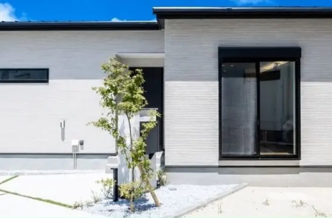 18帖の明るいLDKと子育てしやすい間取りを叶えたコンパクトな平屋 - 悠悠ホーム - 外観正面