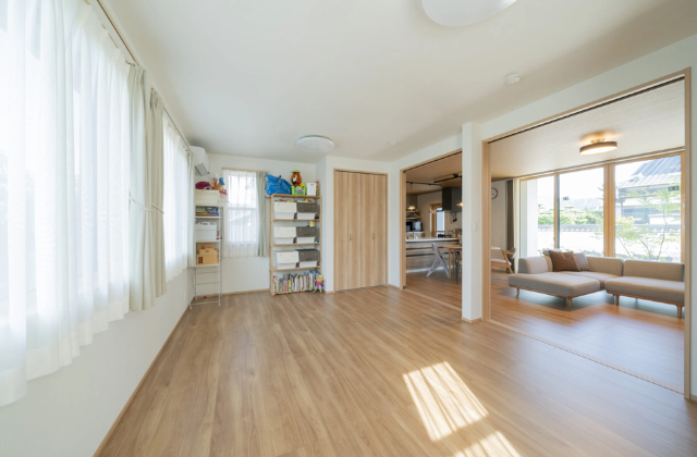 洋室 - アリスト - 木の質感溢れる平屋の魅力が詰まったお家