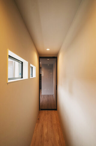 廊下 - 施工事例 - ファンライフ