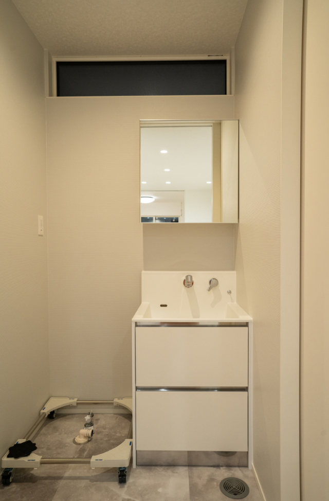 37坪で叶えたシンプルモダンな完全分離型二世帯住宅 - ファンライフ - 洗面スペース2