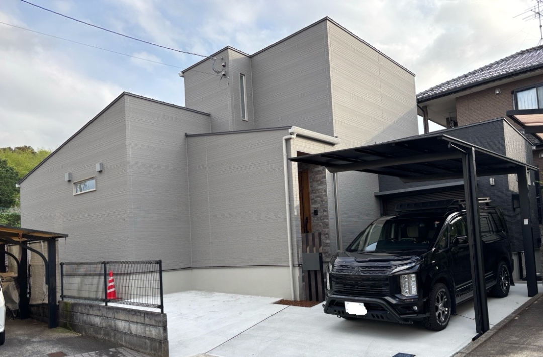 29坪に趣味と機能を凝縮したバイクガレージハウス