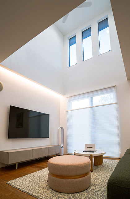 リビング - 宿泊体験型モデルハウス『そのうち』「4つの高性能と優雅なバルコニーが彩る2階建て」(上益城郡御船町) - ファンライフ