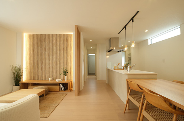 Nordi (ノルディ) 熊本人吉鬼木店「自然素材で心整うジャパンディスタイルの2階建て」(人吉市) - リブワーク