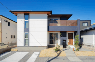 モダンデザインとフレキシブルな動線設計の2階建て - タカスギ - 外観