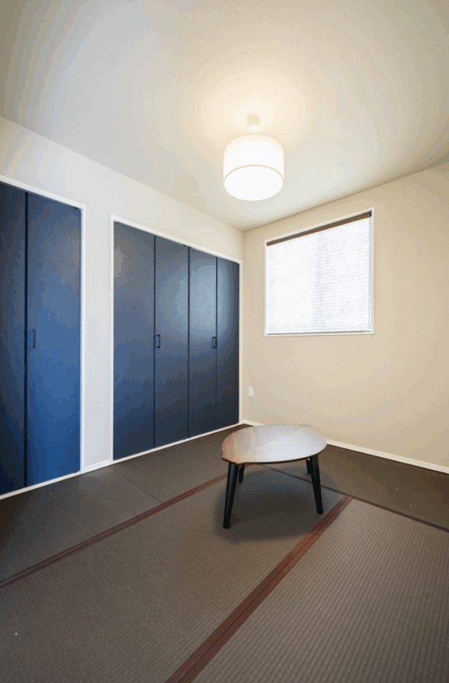 LDKを中心にコンパクト動線を叶えた23坪の平屋 - タカスギ - 和室