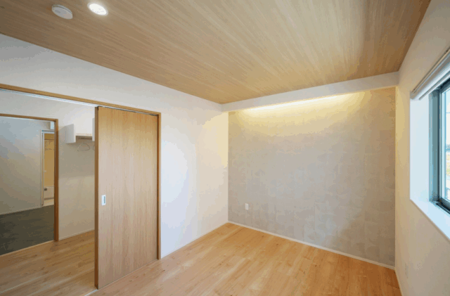 家事ラク設計でゆとりを感じるコンパクトな26坪平屋 - タカスギ - 洋室