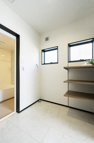 ドライルーム - 施工事例 - タカスギ