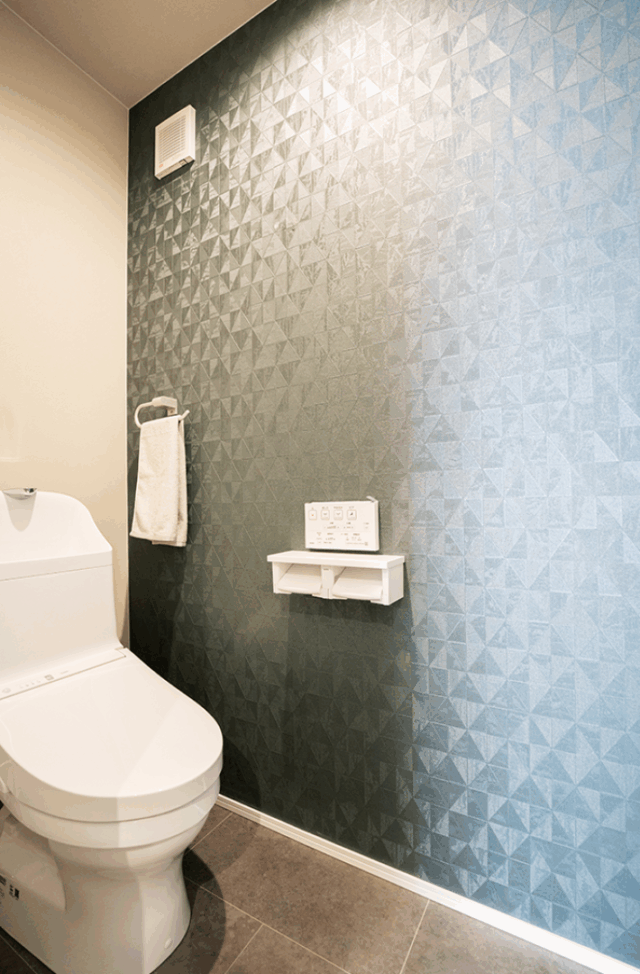 大人モダンスタイルのかくれ動線を取り入れた機能性の高い住まい - タカスギ - トイレ