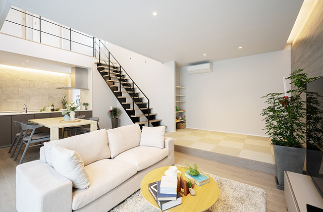 LDK - KAB住宅展示場「地震に強い免震工法のサウナ付き二世帯住宅」(熊本市) - タカスギ