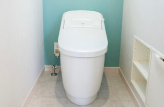 トイレ - 8畳のセカンドリビングがある2階建て - デザインハウス宮崎