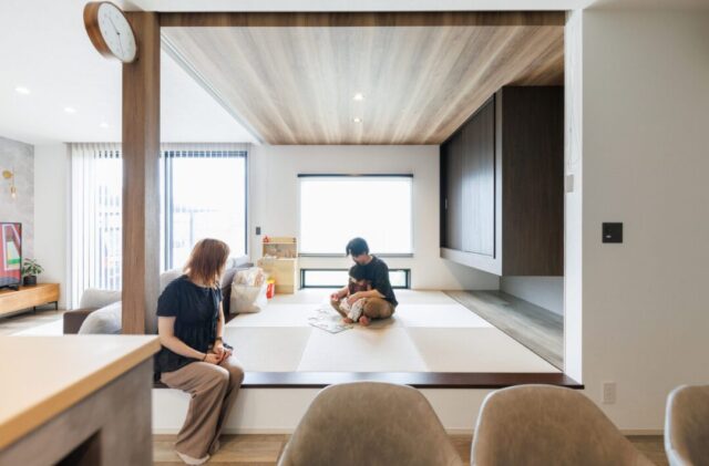 開放的なLDKと和室とお庭でデザイン性と機能性が共存する平屋 - 国分ハウジング - 小上がり和室