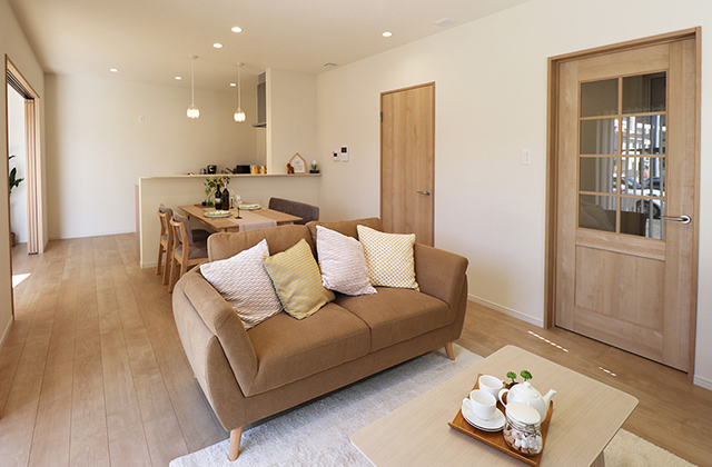 LDK - 緑ヶ丘11号地モデルハウス「インナーテラス付き2階建てテクノストラクチャー住宅」(延岡市) - 向洋ハウジング