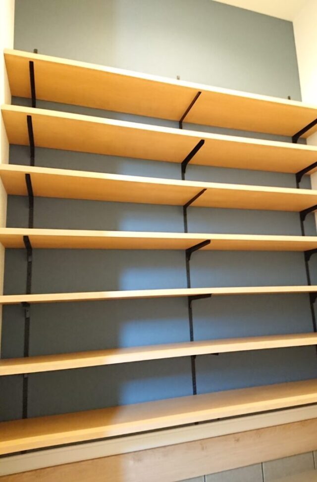 豊富な収納を備えたリラックスできる2階建て - マルケンホーム - 収納