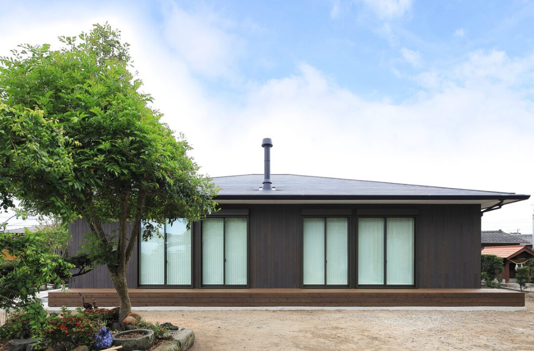 薪ストーブ×木の温もりある築40年リフォーム2世帯住宅