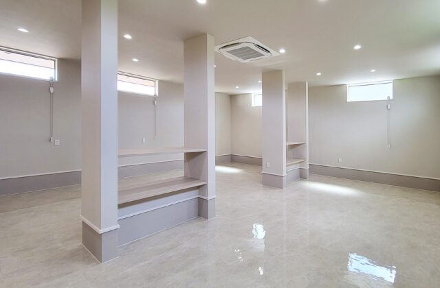 店舗内装 - 日大建築 - 温かみと清潔感が融合するスタイリッシュモダンな外観の店舗兼住宅