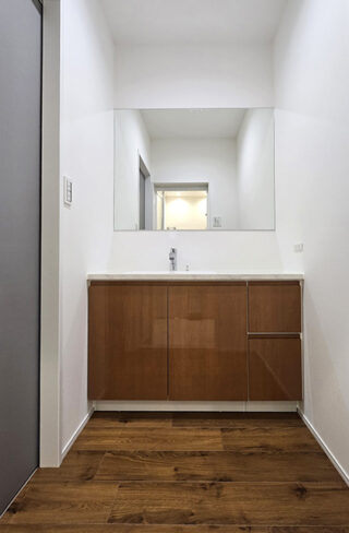 洗面所 - 施工事例 - 日大建築