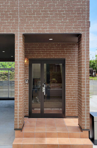 玄関 - 施工事例 - 日大建築