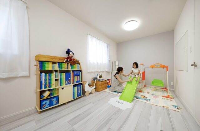 心地よい北欧テイストと機能的な回遊動線のある平屋 - 七呂建設 - 子ども部屋