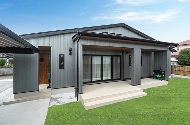 木のぬくもりと回遊動線が織りなす和モダン平屋