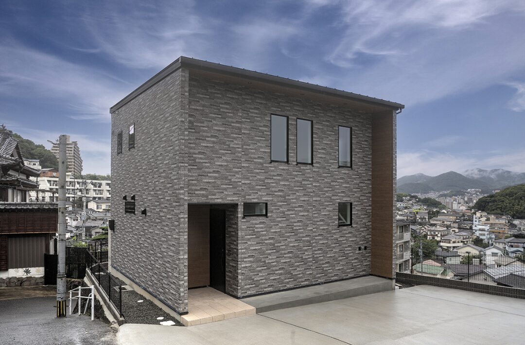 降り注ぐ開放的なモダンハウス - 空感考房CO.CO - 外観