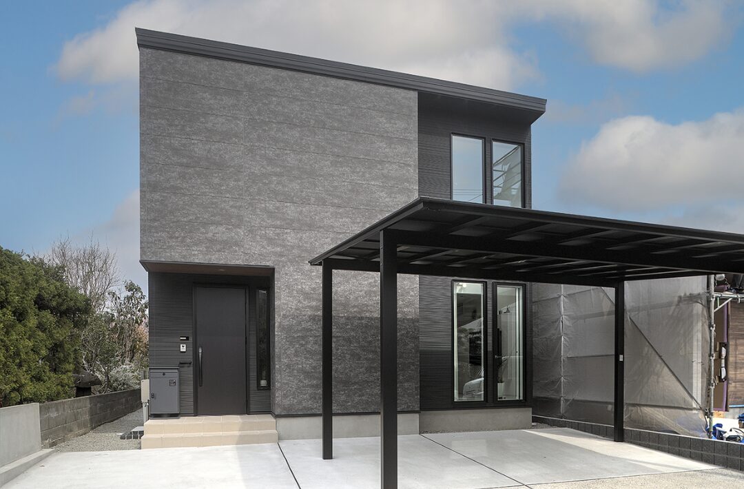 ホテルライクな気品と機能美が漂う陽光に包まれたシックなボックスハウス - 空感考房CO.CO - 外観