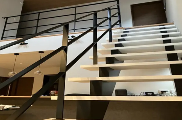 LDK・階段 - 施工事例 - 大成住宅