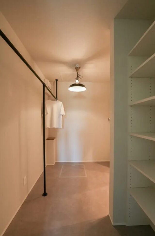 無機質×ナチュラルが融合したゆとりある20坪コンパクト平屋 - ベネッツ - サニタリールーム