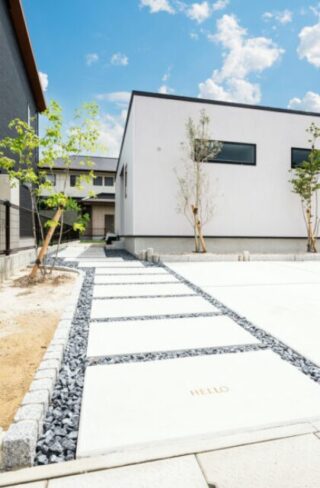 外構 - 大園建設 - 飽きのこないモノトーンデザインのシンプルな平屋